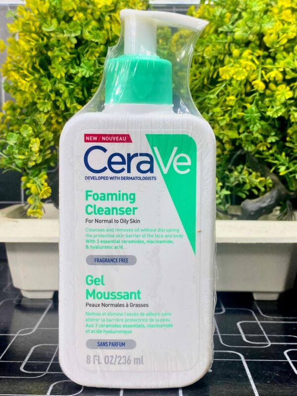 CeraVe Foaming Cleanser for Normal to Oily Skin (236ml)